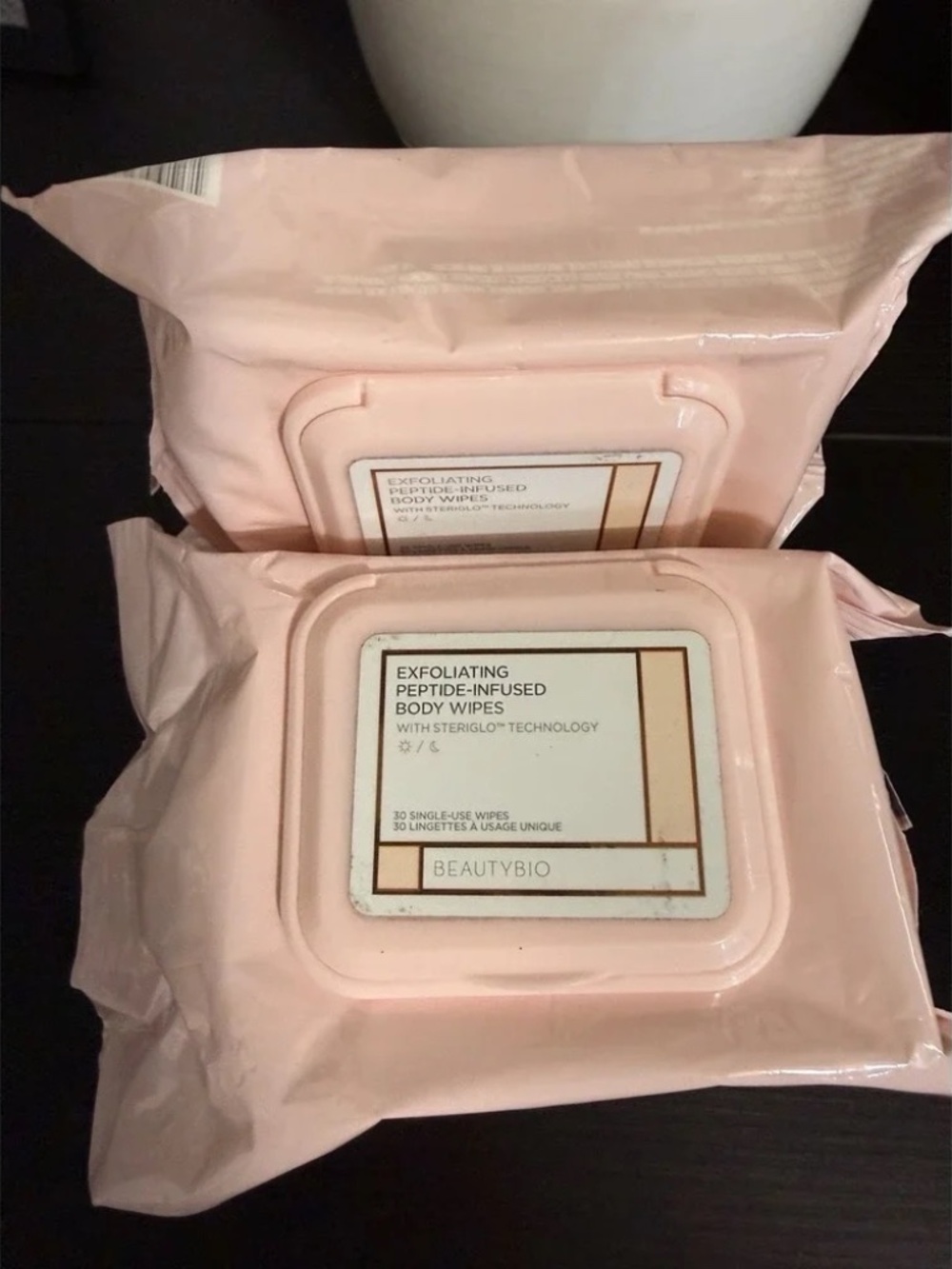 BeautyBio Exfoliating Body Wipes Duo -30ct Each - Picture 2 of 3